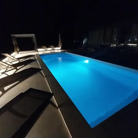 Vila Kuca Pula