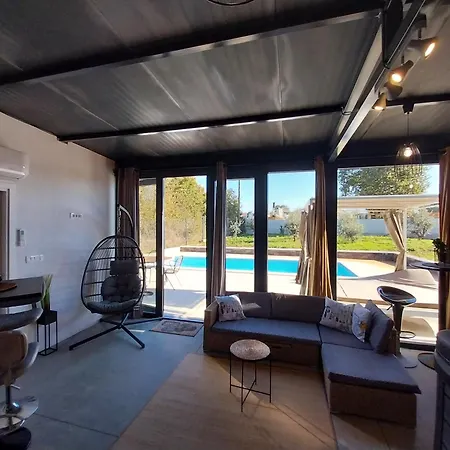 Hacienda Matea - Jacuzzi, Pool, Playground & Bbq In An Olive Grove Near Beaches, - Istria *