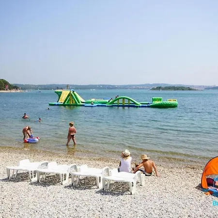 Hacienda Matea - Jacuzzi, Pool, Playground & Bbq In An Olive Grove Near Beaches, - Istria *
