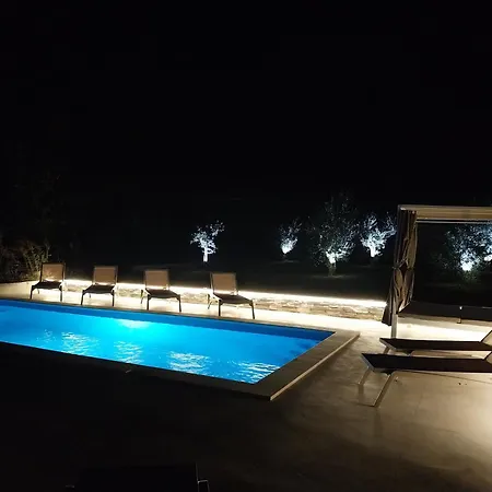 Hacienda Matea - Jacuzzi, Pool, Playground & Bbq In An Olive Grove Near Beaches, - Istria Villa