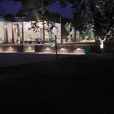 Villa Hacienda Matea - Jacuzzi, Pool, Playground & Bbq In An Olive Grove Near Beaches, - Istria